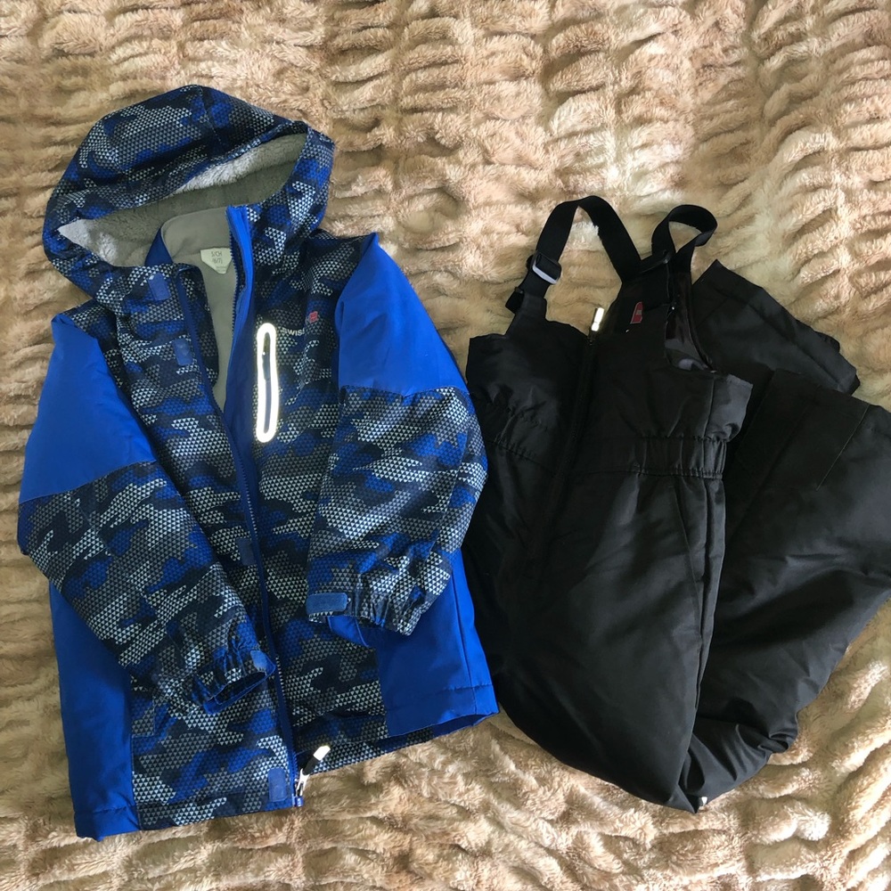 Boys SwissTech size 6/7 snowpants and winter coat